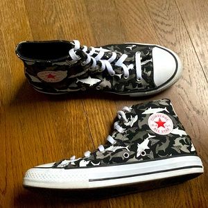 Shark Converse